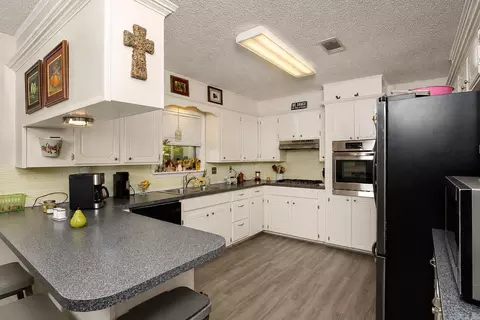 Kitchen - 1305 War Eagle, Pine Bluff, AR 71603 photo 1 of 2