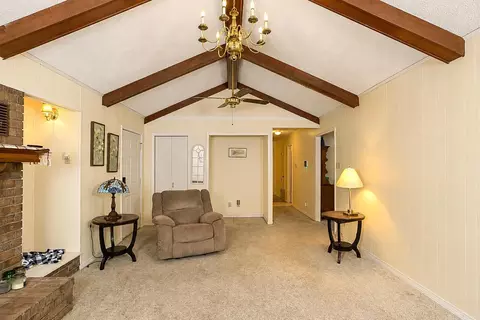 Living - 1305 War Eagle, Pine Bluff, AR 71603 photo 2 of 3