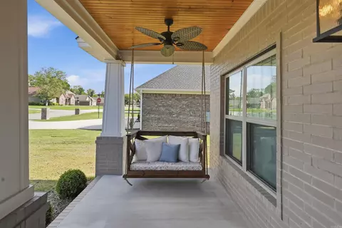 Exterior - 1213 Bent Tree Ln, Searcy, AR 72143 photo 5 of 11