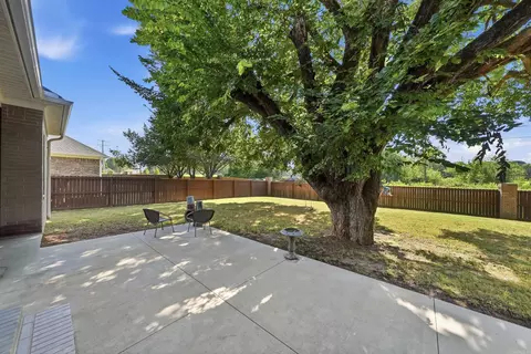 Exterior - 1213 Bent Tree Ln, Searcy, AR 72143 photo 8 of 11