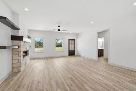 332 Millie Ct, Austin, AR 72007 photo 5