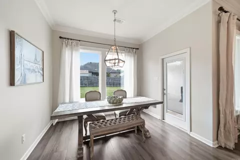 Dining - 5709 Red Leaf Dr, Benton, AR 72019 photo 2 of 3