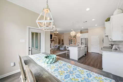 Dining - 5709 Red Leaf Dr, Benton, AR 72019 photo 3 of 3