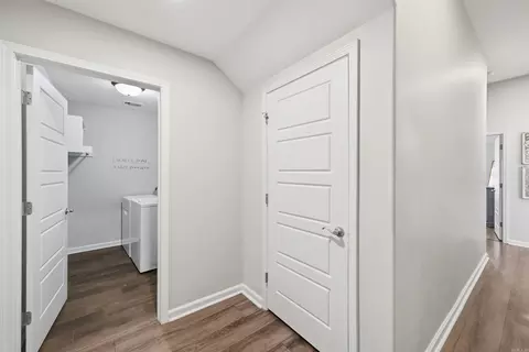 Entry Way - 5709 Red Leaf Dr, Benton, AR 72019 photo 8 of 8