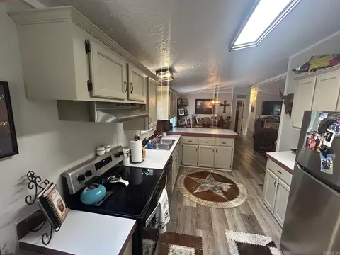 545 H St, Clinton, AR 72031 photo 2