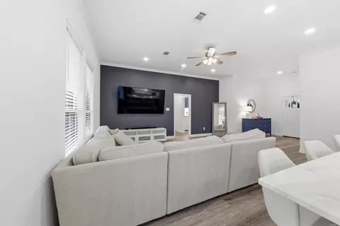 Living - 921 Villa Vista Loop, Cabot, AR 72023 photo 1 of 1