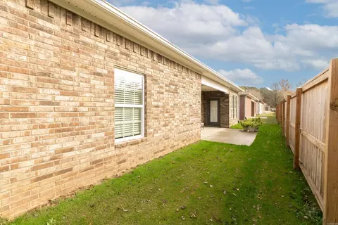 Exterior - 921 Villa Vista Loop, Cabot, AR 72023 photo 5 of 5