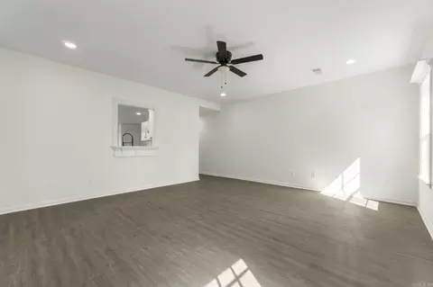 Living - 315 Lamplighter Dr, Haskell, AR 72015 photo 3 of 7