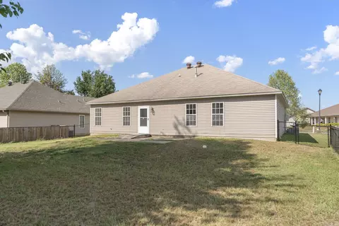 Exterior - 315 Lamplighter Dr, Haskell, AR 72015 photo 10 of 11
