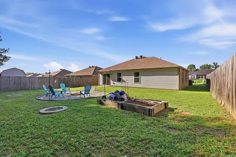 Exterior - 1089 Meadows Edge Dr, Alexander, AR 72002 photo 8 of 10