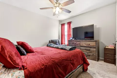 Bedroom - 1089 Meadows Edge Dr, Alexander, AR 72002 photo 4 of 7