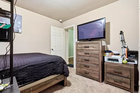 Bedroom - 1089 Meadows Edge Dr, Alexander, AR 72002 photo 7 of 7