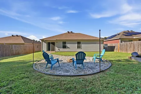 Exterior - 1089 Meadows Edge Dr, Alexander, AR 72002 photo 4 of 10