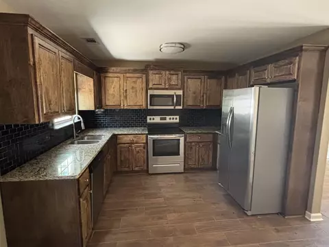 Kitchen - 533 Grand Ave, Haskell, AR 72015 photo 1 of 2