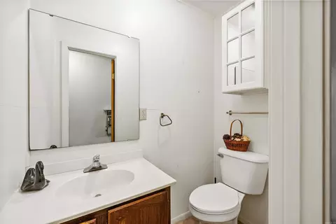Bath - 8205 8219 Codie Ln, Benton, AR 72019 photo 3 of 6