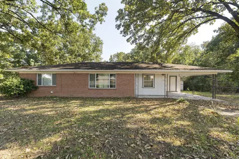 224 Reeves Rd, Sherwood, AR 72120