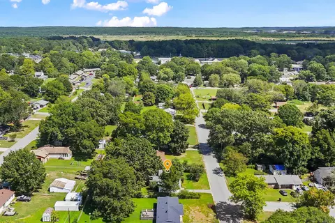 View/Area - 51 Wagner St, Bryant, AR 72022 photo 2 of 4