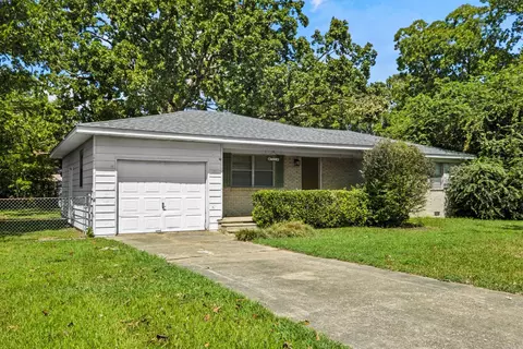 Exterior - 51 Wagner St, Bryant, AR 72022 photo 2 of 8