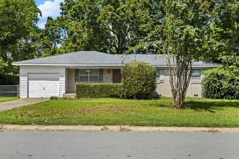 Exterior - 51 Wagner St, Bryant, AR 72022 photo 1 of 8