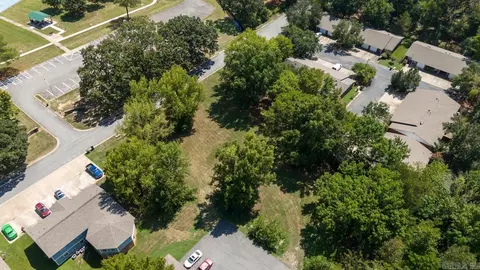 View/Area - 575 5th Ave, Conway, AR 72032 photo 4 of 18