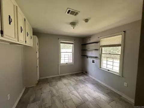 3615 S Poplar St, Pine Bluff, AR 71603 photo 17