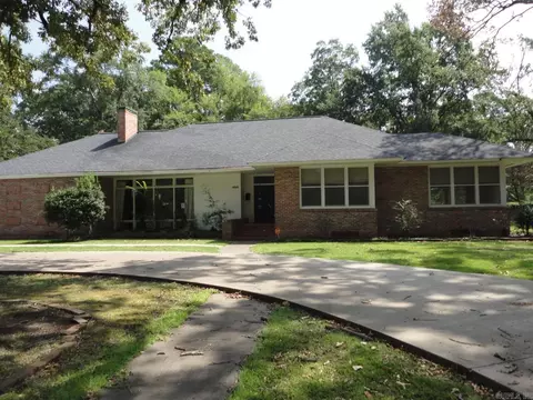 3615 S Poplar St, Pine Bluff, AR 71603 photo 2