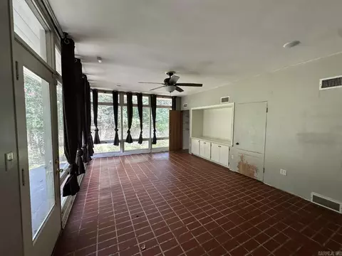 3615 S Poplar St, Pine Bluff, AR 71603 photo 19