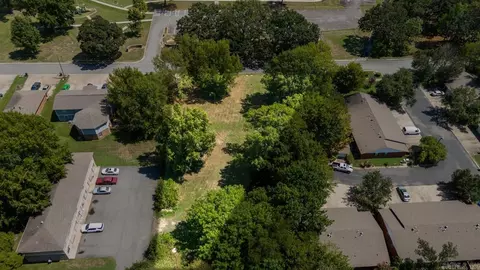 585 5th Ave, Conway, AR 72032 photo 5