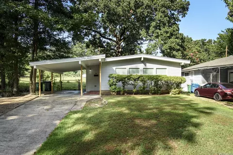 44 Sheraton Dr, Little Rock, AR 72209