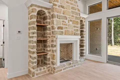 69 Ules Watson Dr, Greenbrier, AR 72058 photo 4