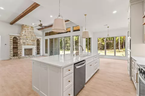 69 Ules Watson Dr, Greenbrier, AR 72058 photo 9