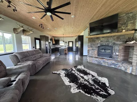 Living - 2494 Ember Rd, Lamar, AR 72846 photo 1 of 3