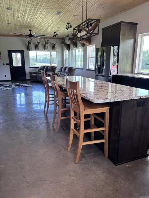 Kitchen - 2494 Ember Rd, Lamar, AR 72846 photo 4 of 4