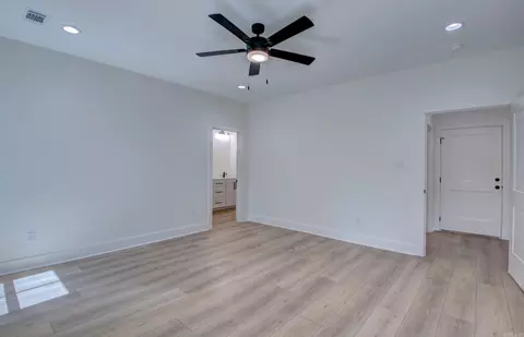 Bedroom - 215 Apollo Way, Benton, AR 72015 photo 10 of 13