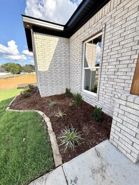 Exterior - 215 Apollo Way, Benton, AR 72015 photo 3 of 5