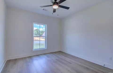 Bedroom - 215 Apollo Way, Benton, AR 72015 photo 5 of 13