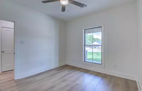 Bedroom - 217 Apollo Way, Benton, AR 72015 photo 2 of 12
