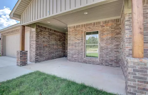 Exterior - 217 Apollo Way, Benton, AR 72015 photo 4 of 9
