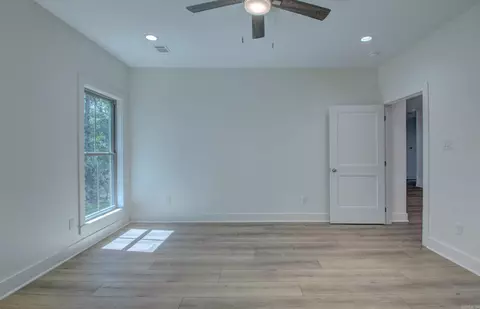 Bedroom - 217 Apollo Way, Benton, AR 72015 photo 11 of 12