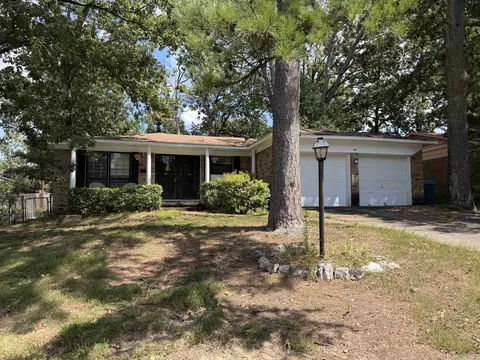 2505 Quebec Dr, Little Rock, AR 72204