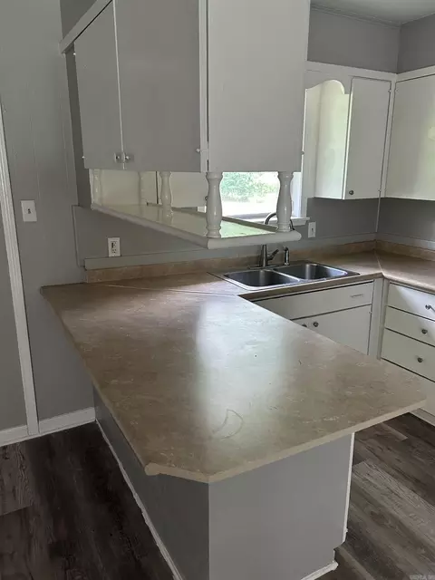 Kitchen - 1201 S Utah St, Pine Bluff, AR 71601 photo 5 of 5