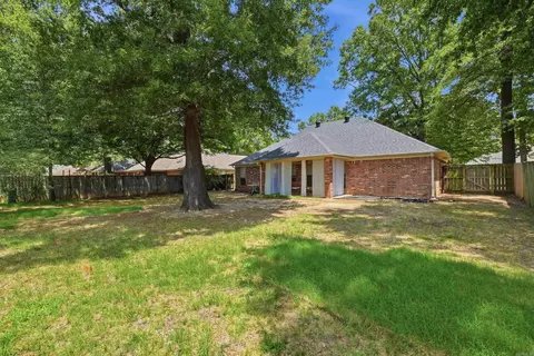 Exterior - 431 Bernard Dr, Conway, AR 72032 photo 8 of 9