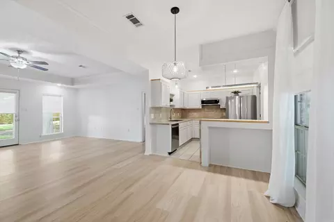 Living - 431 Bernard Dr, Conway, AR 72032 photo 6 of 6
