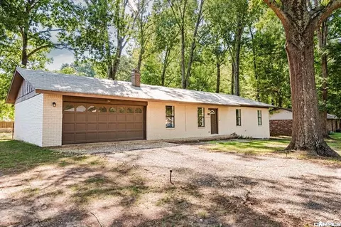 26 Pinewood Dr, Cabot, AR 72023