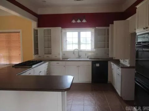 Kitchen - 12274 Spectrum Rd, Scott, AR 72142 photo 1 of 1