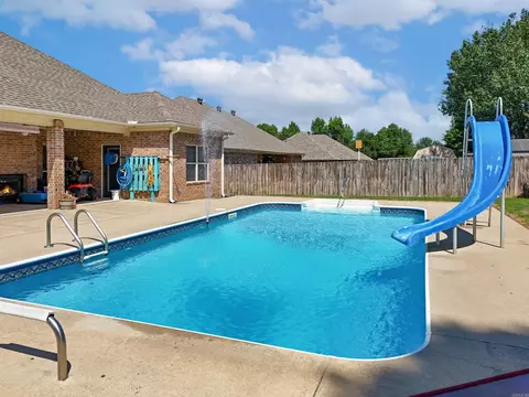 Exterior - 17 Crosswinds Dr, Cabot, AR 72023 photo 5 of 5