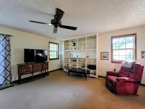 Living - 5780 Rodgers Rd E, Rison, AR 71665 photo 2 of 2