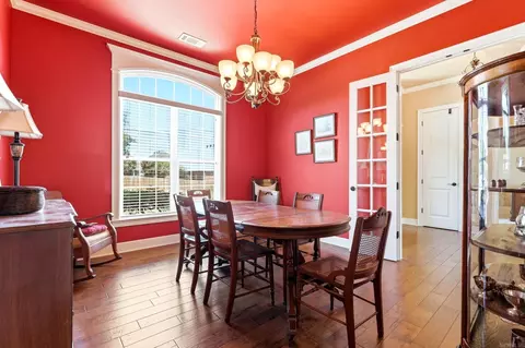 Dining - 301 Cedar Dr, Bryant, AR 72022 photo 2 of 3