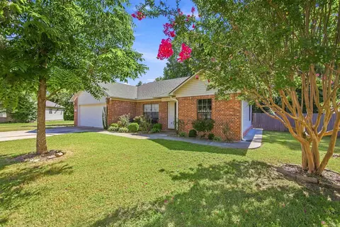 Exterior - 1610 Cajun Cv, Cabot, AR 72023 photo 2 of 7