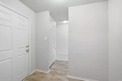 Entry Way - 19 Winter Valley Cv, Conway, AR 72032 photo 5 of 7